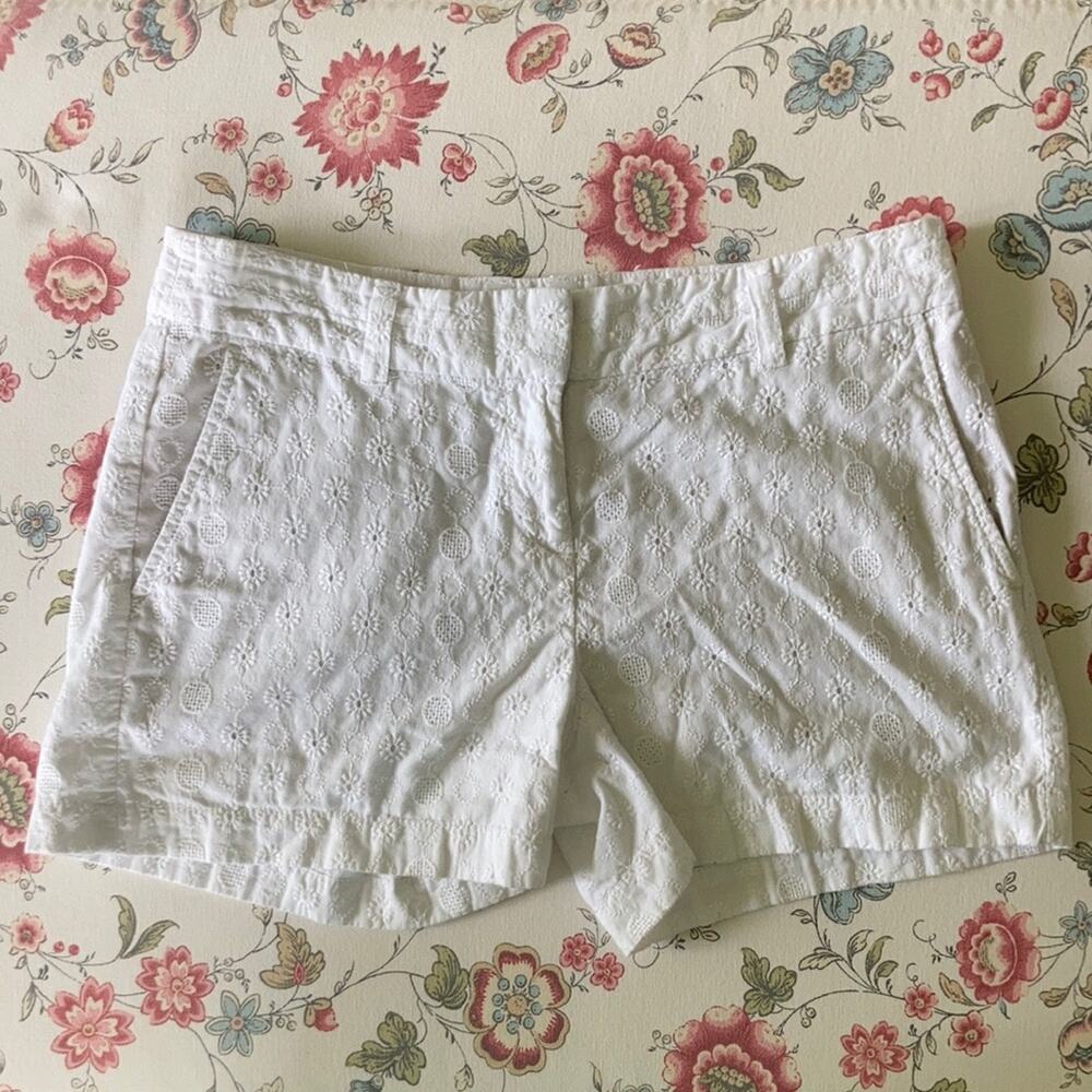 LOFT White Cotton Eyelet Shorts, Size 0
